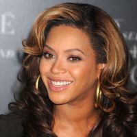 Beyoncé : son ventre rond est revenu, la chanteuse sème le trouble