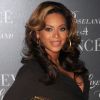 La chanteuse Beyoncé dévoile un ventre arrondi à New York, pour la première du dvd Live At Roseland. Le 20 novembre 2011.