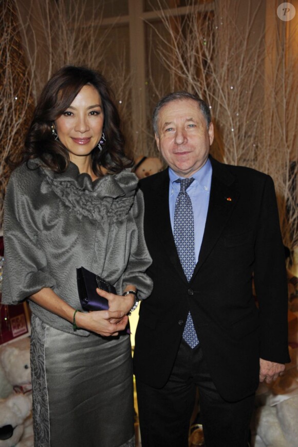 Michelle Yeoh et Jean Todt au dîner organisé au profit de l'association Action Innocence, le 24 novembre 2011.