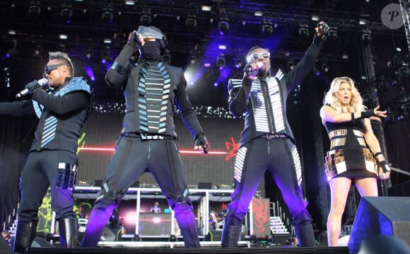 Les Black Eyed Peas, lors de leur concert à Londres au cours du Wireless Festival. Le 1er juillet 2011.