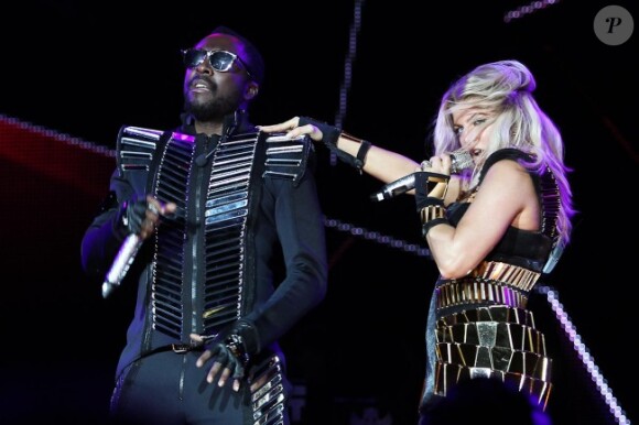 Fergie, Will.I.Am et les Black Eyed Peas, en concert devant 400 000 personnes à Sao Paulo. Le 12 novembre 2011.