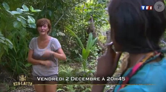 Alexandra en veut à Ella dans la bande-annonce de Koh Lanta - Raja Ampat, diffusée le vendredi 2 décembre 2011 sur TF1
