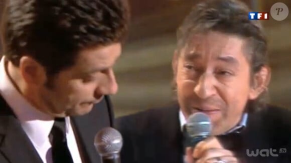Laurent Gerra avec un Serge Gainsbourg fictif dans l'émission Laurent Gerra ne s'interdit rien, diffusée le samedi 10 décembre 2011 sur TF1.