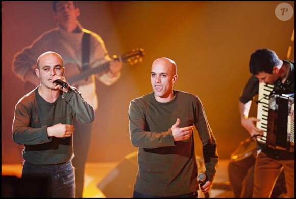 Zebda le 13 mars 2000 lors des Victoires de la Musique à Paris
