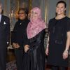 Le roi Carl XVI Gustaf, la reine Silvia et la princesse Victoria de Suède rencontraient le 13 décembre 2011, en audience privée au palais royal à Stockholm, les trois lauréates du Prix Nobel de la Paix 2011.