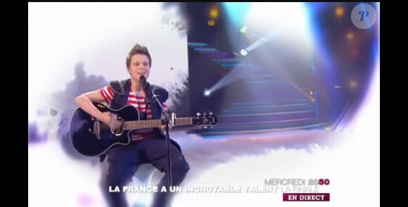 Loïs dans la bande-annonce de La France a un Incroyable Talent, diffusée le mercredi 14 décembre 2011 sur M6