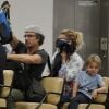 Jason Trawick, Britney Spears et ses enfants à l'aéroport de Porto-Rico, le dimanche 11 décembre 2011.