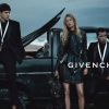 Gisele Bündchen est la nouvelle égérie Givenchy, posant pour la campagne printemps-été 2012 de la marque de Riccardo Tisci. 