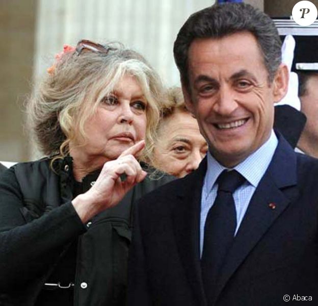 Brigitte Bardot Tres Dure Avec Nicolas Sarkozy Mielleuse Avec Vladimir Poutine Purepeople