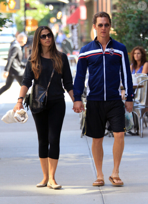 En juin 2010, Matthew et Camila ne peuvent se quitter même pendant une séance de sport à New York