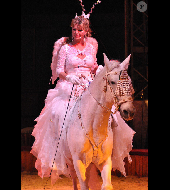 Jeane Manson en novembre 2010 au cirque Joseph Bouglione