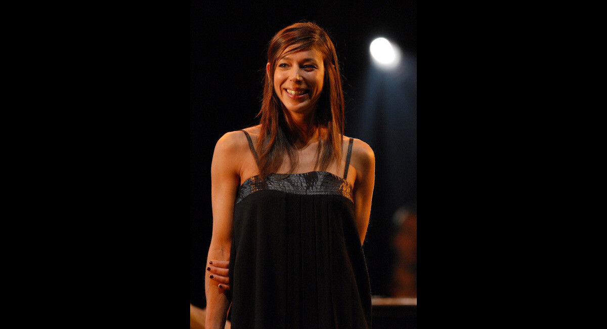 Rose Rouse Photo : Rose, en novembre 2007 à Paris. - Ode (Purepeople)