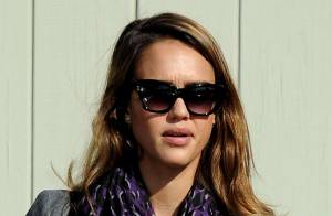 Jessica Alba pipe fauxjuteux chattes rasée