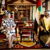 Escale à Dubaï le 9 janvier 2012 pour une rencontre avec le cheikh Mohammed bin Rashid Al Maktoum. La reine Beatrix, le prince Willem-Alexander et la princesse Maxima des Pays-Bas effectuaient les 8 et 9 janvier 2011 une visite officielle dans les Emirats arabes unis.