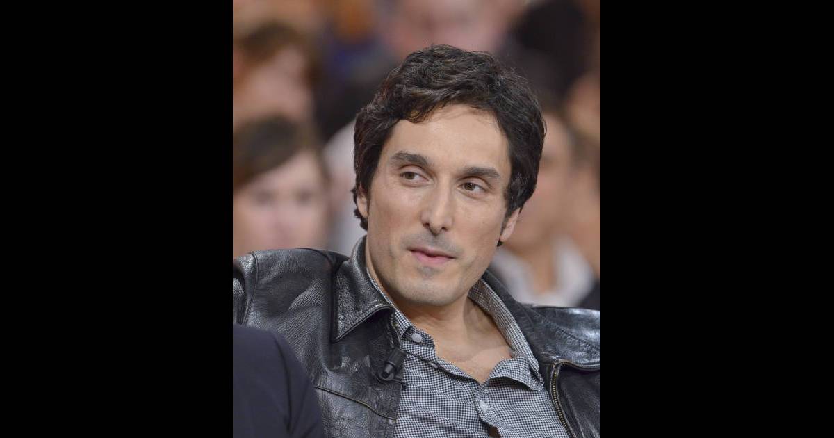 Vincent Elbaz La Vérité Si Je Mens Vincent Elbaz lors de l'émission Vivement Dimanche spécial La Vérité si
