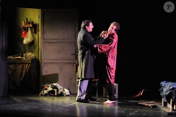 Serge Riaboukine (Carter) et Vincent Winterhalter (Vinnie) au Théâtre Marigny.