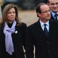 Valérie Trierweiler et François Hollande aux obsèques de Danielle Mitterrand à Cluny, le 26 novembre 2011.