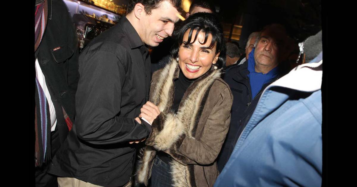 Rachida Dati Participe A Un Debat De Quartier Avec Ian Brossat Du