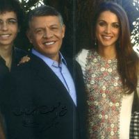 Rania de Jordanie, son mari et leur quatre enfants superbes pour les voeux 2012