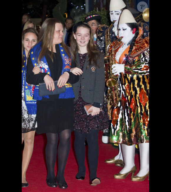 La fille de la princesse Stephanie Camille Gottlieb et la fille de la princesse Caroline de Hanovre Alexandra de Hanovre lors du 36e Festival International du cirque de Monte-Carlo à Monaco le 20 janvier 2012