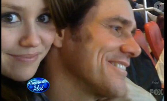 Image d'archive de Jane et son père Jim Carrey dévoilée dans American Idol. Casting diffusé le 22 janvier 2012 sur la Fox.