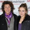 Florence Arthaud et sa fille lors du Prix d'Amérique Marionnaud 2012, à l'hippodrome de Vincennes, le 29 janvier 2012
