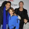 Smaïn en famille lors du Prix d'Amérique Marionnaud 2012, à l'hippodrome de Vincennes, le 29 janvier 2012