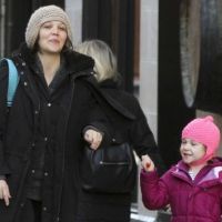 Maggie Gyllenhaal, enceinte : Balade complice avec sa petite Ramona