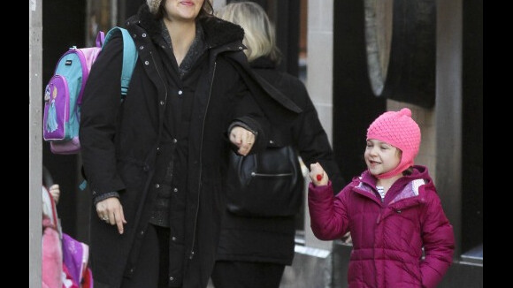 Maggie Gyllenhaal, enceinte : Balade complice avec sa petite Ramona