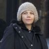 Maggie Gyllenhaal, enceinte, emmène sa fille Ramona à l'école, à New York, le 30 janvier 2012