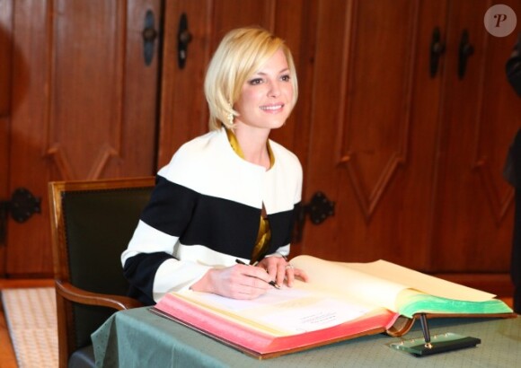 Katherine Heigl au sein de la mairie d'Esslingen en Allemagne le 3 février 2012