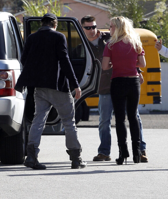 Britney Spears va faire un bowling, à Los Angeles, le 29 janvier 2012.