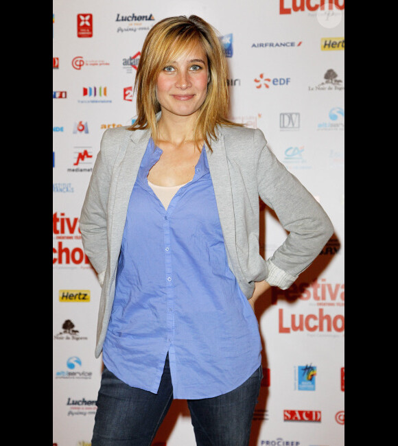 Julie De Bona lors de la soirée d'ouverture du Festival de Luchon, à Luchon, le 8 février 2012