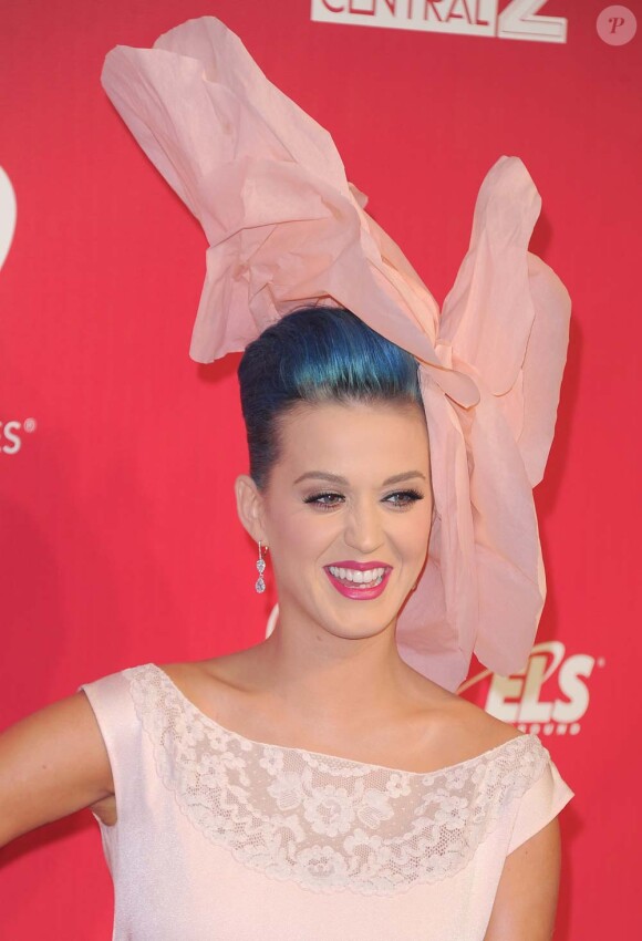 Katy Perry, sublime en Alexis Mabille, au gala MusiCares qui honorait Paul McCartney à Los Angeles, le 10 février 2012.