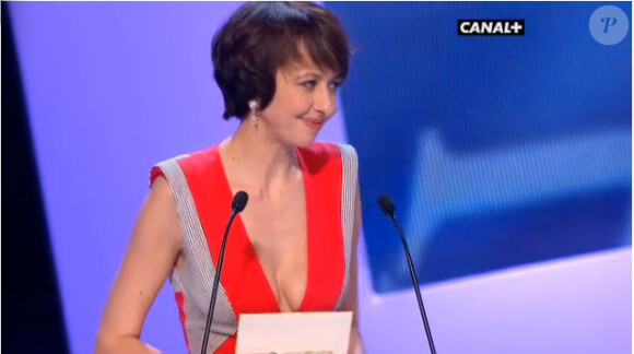 Valérie Bonneton remet le César du meilleur montage - 24 février 2012