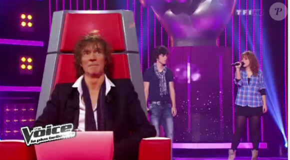 Prestation de Julien et Pauline dans The Voice, samedi 25 février 2012 sur TF1