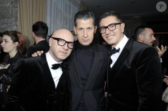 Domenico Dolce, Stefano Tonchi et Stefano Gabbana très élégants lors de l'after-party Dolce & Gabbana à Milan, le 26 février 2012.