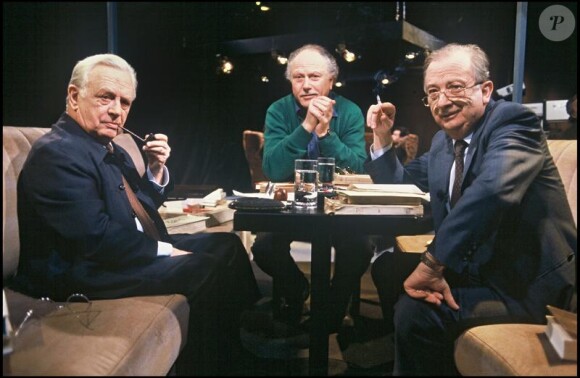 Pierre Dumayet (à gauche), lors de l'émission Libre échange en décembre 1987