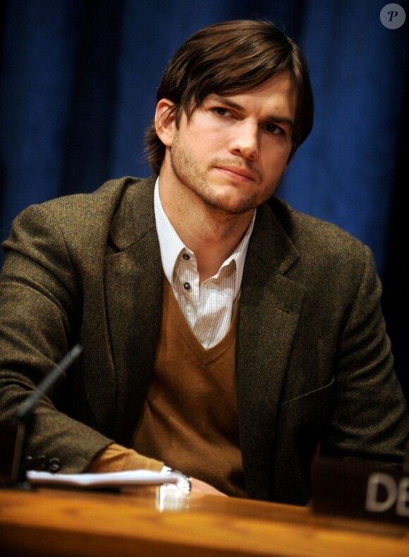 Ashton Kutcher en novembre 2011 à New York