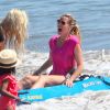Heidi Klum emmène ses enfants à la plage de Malibu le 4 mars 2012