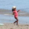 Heidi Klum emmène ses enfants à la plage de Malibu le 4 mars 2012
