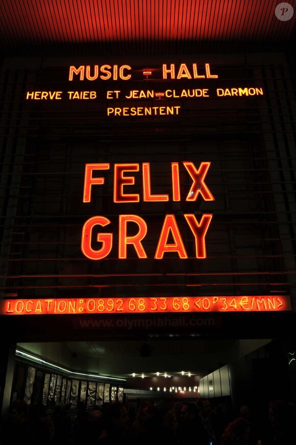 Félix Gray à l'Olympia à Paris, le 7 mars 2012.