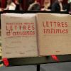 Clotilde Courau lit les lettres d'amour réunies par la collectionneuse Anne-Marie Springer à l'InterContinental Paris Le Grand, le 13 mars 2012.
