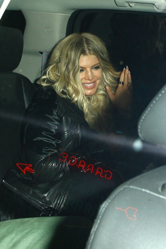 Fergie en voiture à la sortie du Château Marmont à Los Angeles, le 13 mars 2012.