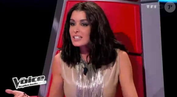 Prestation de Julia Cinna dans The Voice sur TF1 samedi 17 mars 2012