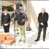 Philippe Starck, Philippe Amzalak, Jacqueline Rouillon (maire de  Saint-Ouen), Christophe Demaret (coprésident d'Accessite), lors de la  pose de la première brique du nouveau restaurant de Starck aux puces de  Saint-Ouen, le 21 mars 2012