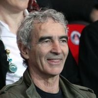 Raymond Domenech, Lilian Thuram et Grégory Coupet hilares devant PSG-OL