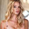 La très sexy Lindsay Ellingson pose pour Victoria's Secret.
