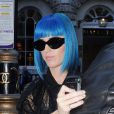 Katy Perry s'offre une dernière séance de shopping à Londres avant de prendre l'Eurostar pour Paris, le 19 mars 2012