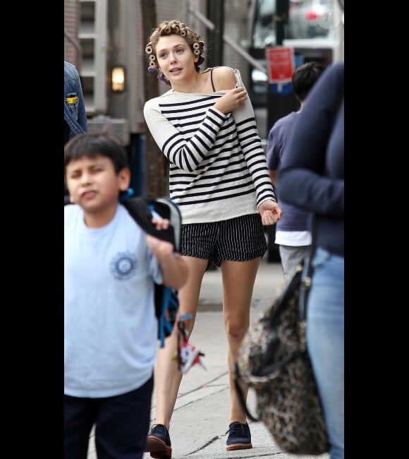 Elizabeth Olsen sur le tournage à New York en mars 2012 du film Kill Your Darlings